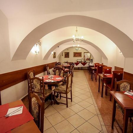 Hotel Donatello Prague Ngoại thất bức ảnh